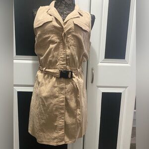 H&M dress with belt size (s)